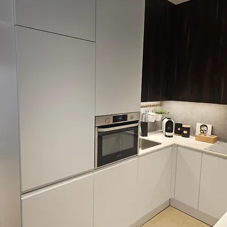 Rose Luxury & 24h Self Check-in With Private Parking